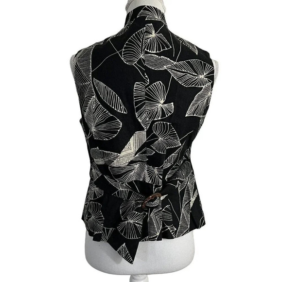 Perceptions Black and Cream Leaf Pattern Button Up Sleeveless Top Size 10 Petite - Picture 3 of 7